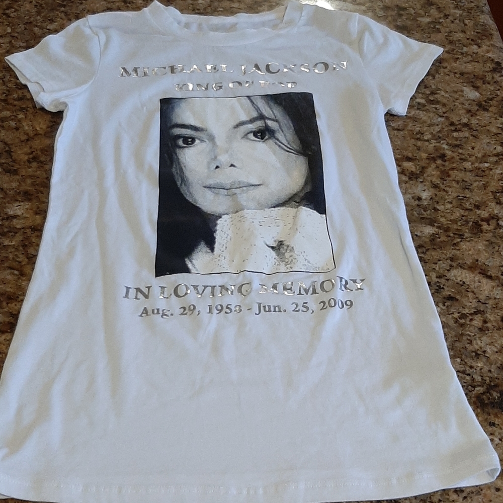 Michael Jackson  shirt